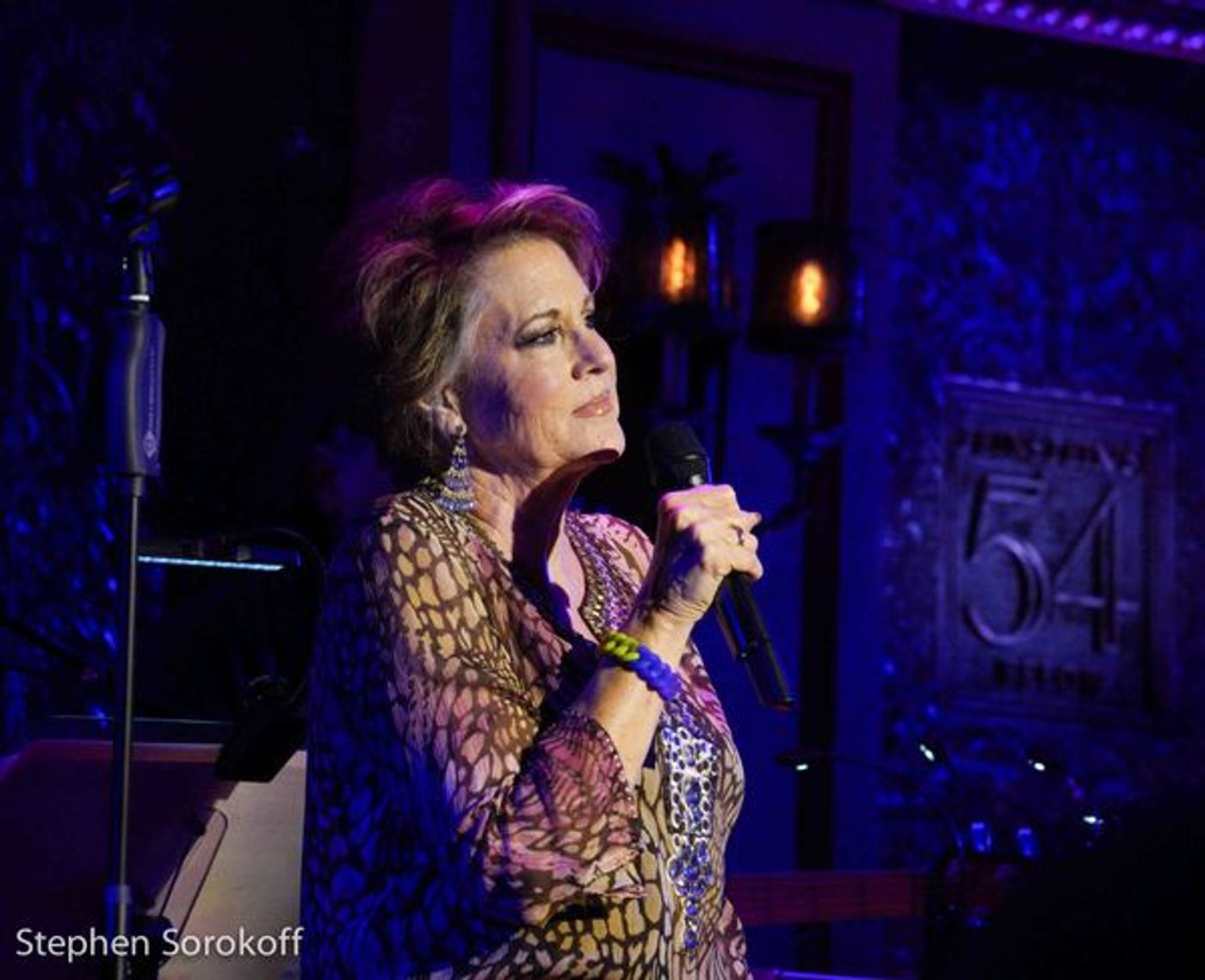 Review: Barry Manilow, Michael Feinstein, Marilyn Maye Attend Lorna Luft's Opening at Feinstein's/54 Below  Image