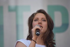 Jillian Mueller Photo