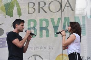 Brennin Hunt and Jillian Mueller @ BroadwayWorld Brennin Hunt and Jillian Mueller Photo