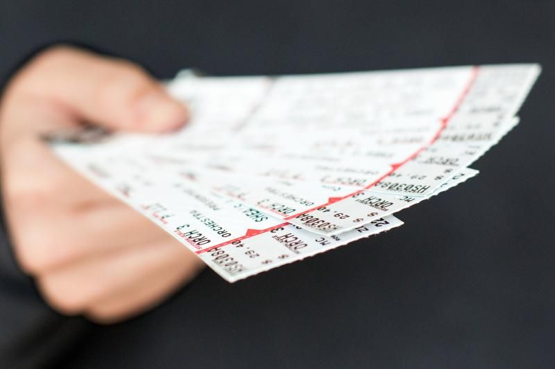 A Guide to Winning Broadway Ticket Lotteries! Image