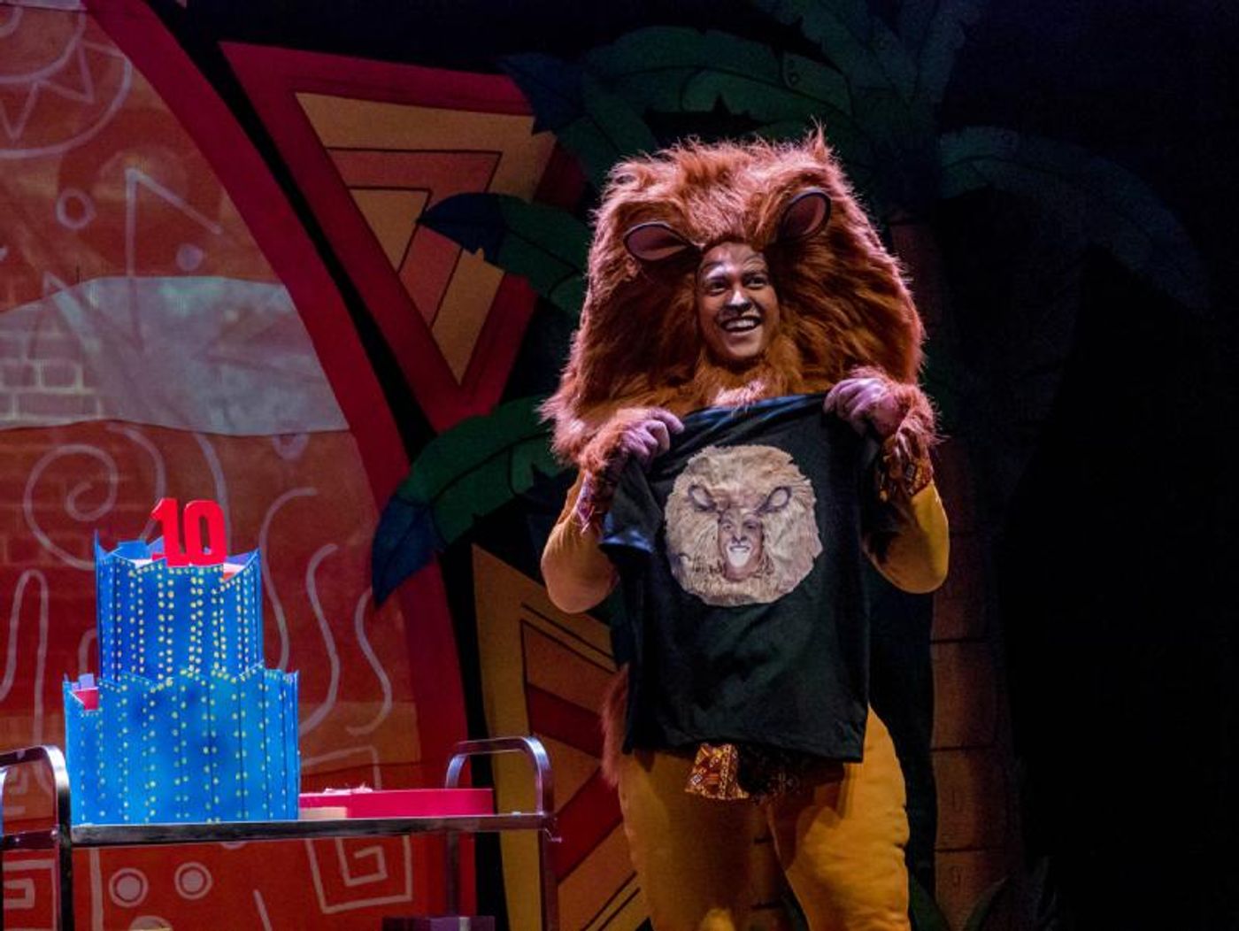 Photos: MADAGASCAR: A MUSICAL ADVENTURE Knows Its Audience by Heart  Image