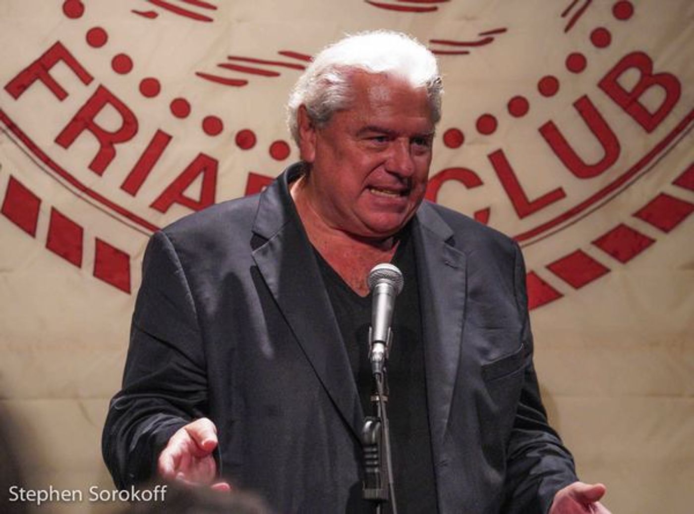 Review: Jamie deRoy and friends Play The Friars Club  Image