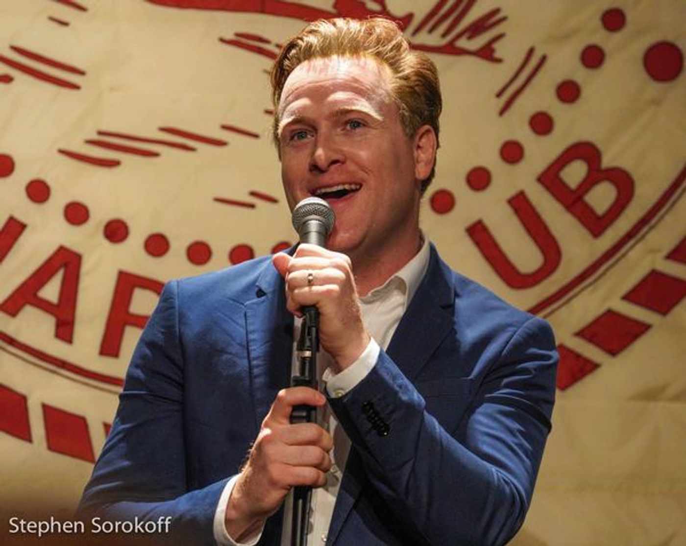 Review: Jamie deRoy and friends Play The Friars Club  Image