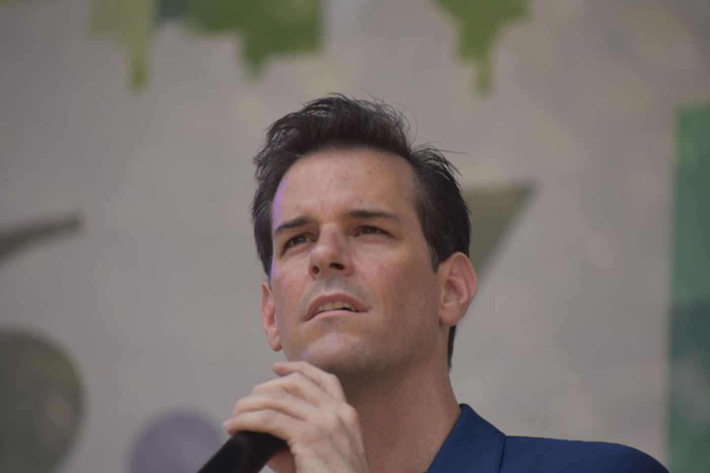 Photo Coverage: Casts of TOOTSIE, MEAN GIRLS and More Sing Out in Bryant Park!  Image