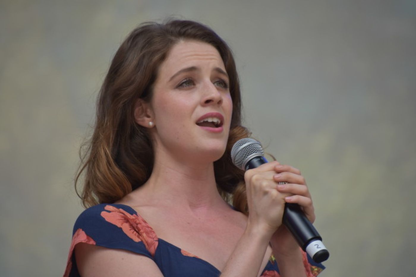 Photo Coverage: Casts of TOOTSIE, MEAN GIRLS and More Sing Out in Bryant Park!  Image
