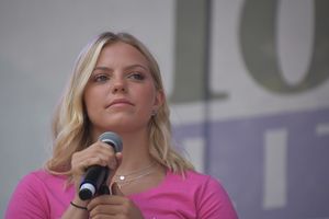 Renee Rapp @ BroadwayWorld Renee Rapp Photo