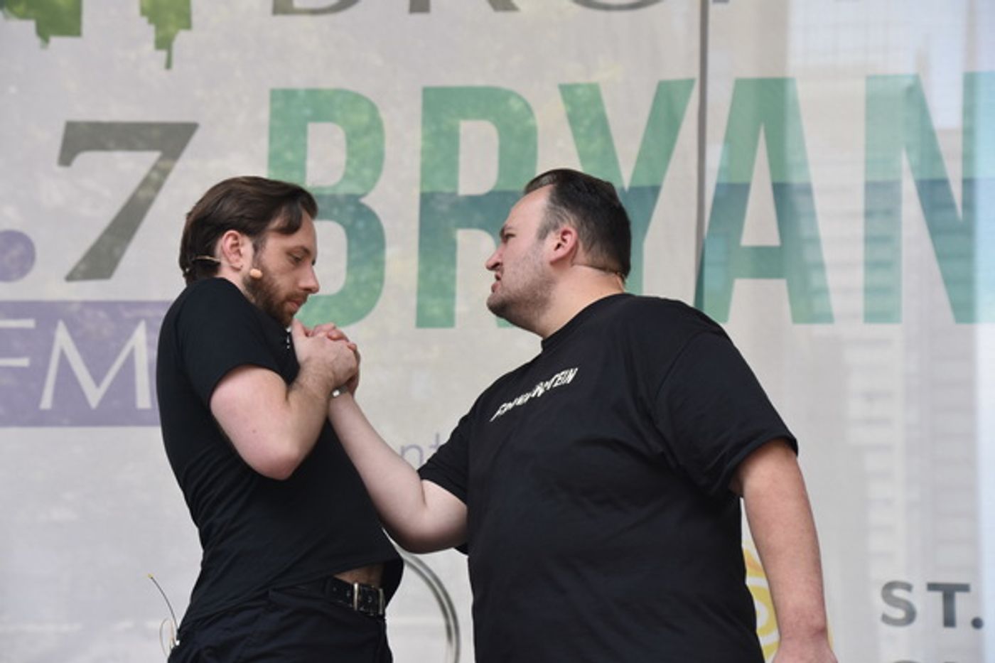Photo Coverage: Casts of TOOTSIE, MEAN GIRLS and More Sing Out in Bryant Park!  Image
