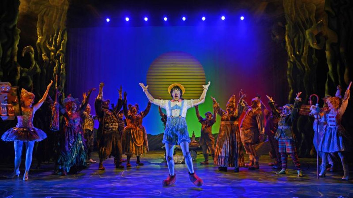 Review: 3-D Theatricals' Revisit with SHREK Offers Colorful Cheeky Fun Review: 3-D Theatricals' Revisit with SHREK Offers Colorful Cheeky Fun Image