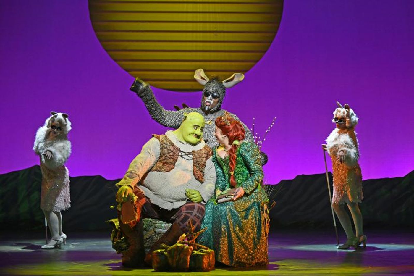 Review: 3-D Theatricals' Revisit with SHREK Offers Colorful Cheeky Fun Review: 3-D Theatricals' Revisit with SHREK Offers Colorful Cheeky Fun Image