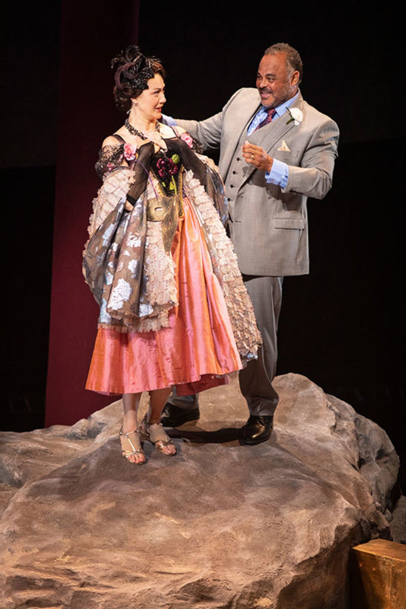 Photo Flash: First Look At ROMEO & JULIET At The Old Globe Photo Flash: First Look At ROMEO & JULIET At The Old Globe Image