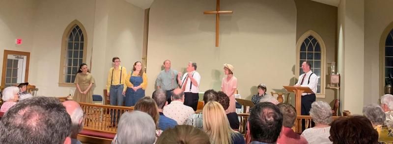 Review: SMOKE ON THE MOUNTAIN Brings Spiritual Laughs to SOUTH CITY THEATRE With an Old Timey Family Roadshow Image