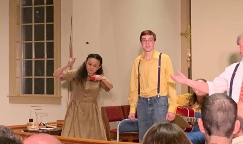 Review: SMOKE ON THE MOUNTAIN Brings Spiritual Laughs to SOUTH CITY THEATRE With an Old Timey Family Roadshow Image