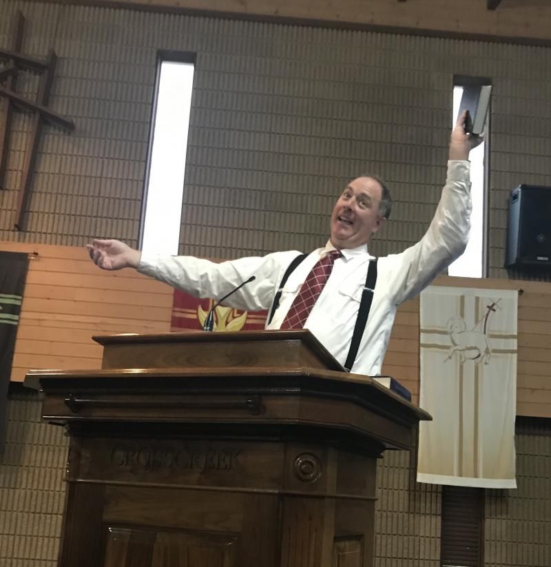 Review: SMOKE ON THE MOUNTAIN Brings Spiritual Laughs to SOUTH CITY THEATRE With an Old Timey Family Roadshow Image