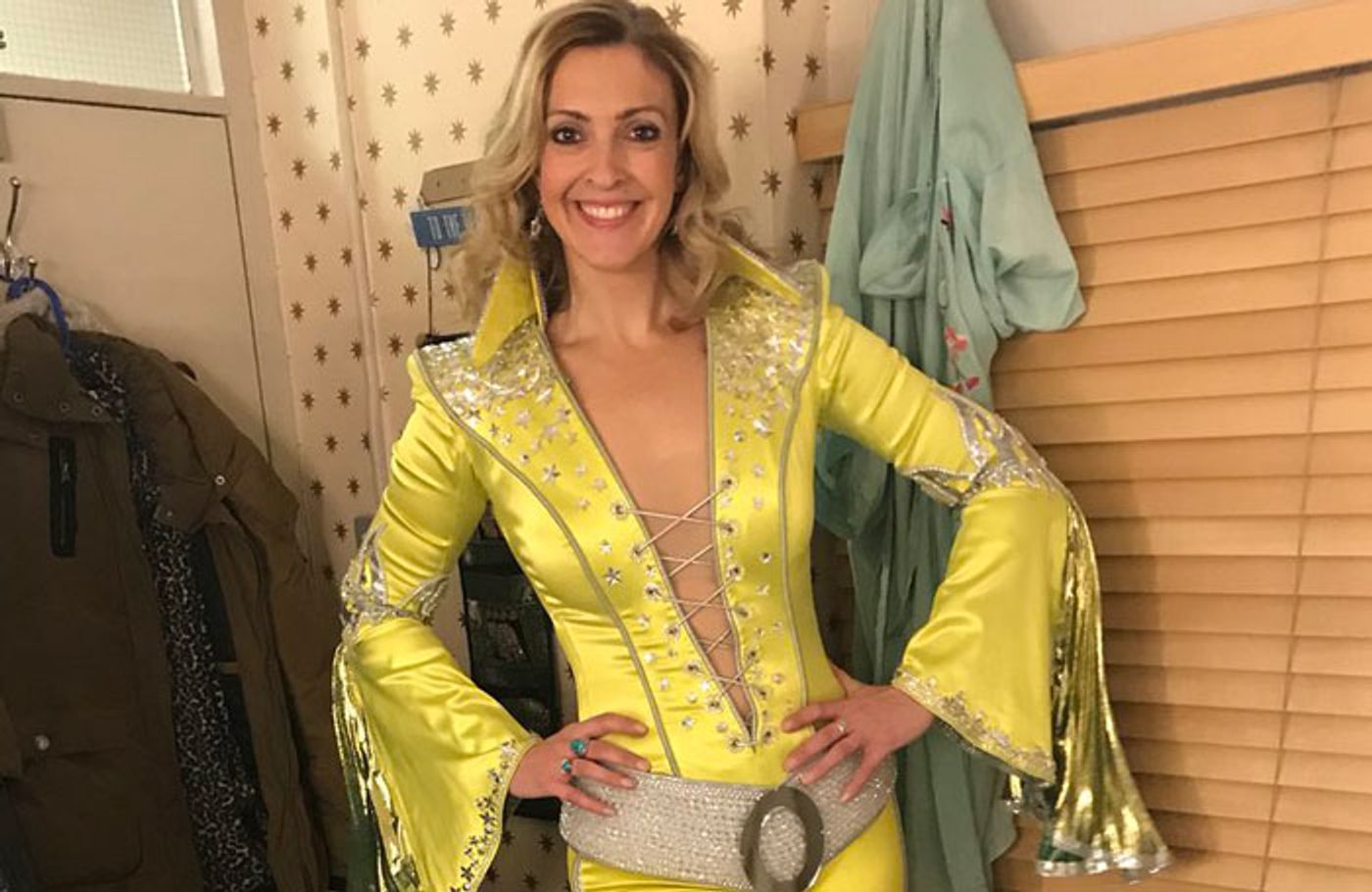 Interview: Steph Parry Talks MAMMA MIA! THE PARTY  Image