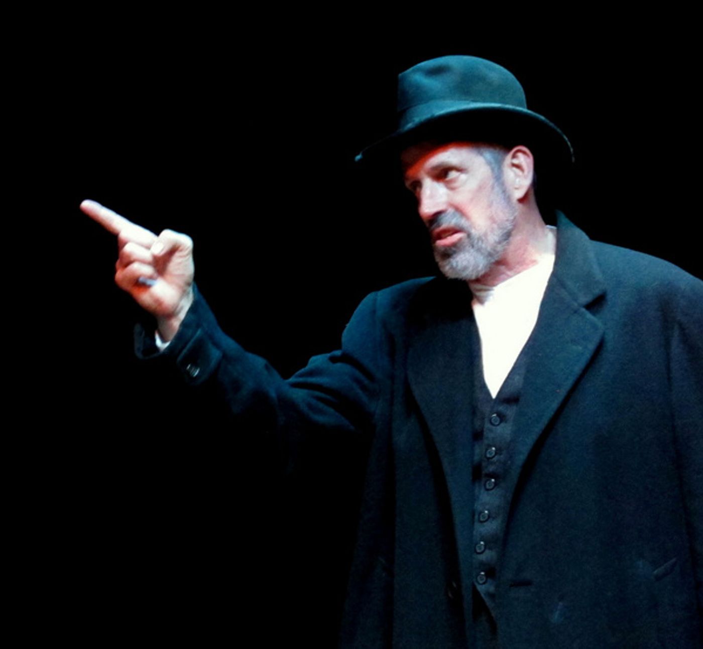 Photo Flash: ...AND EVERY TALE CONDEMNS ME FOR A VILLAIN At Bridge Street Theatre  Image