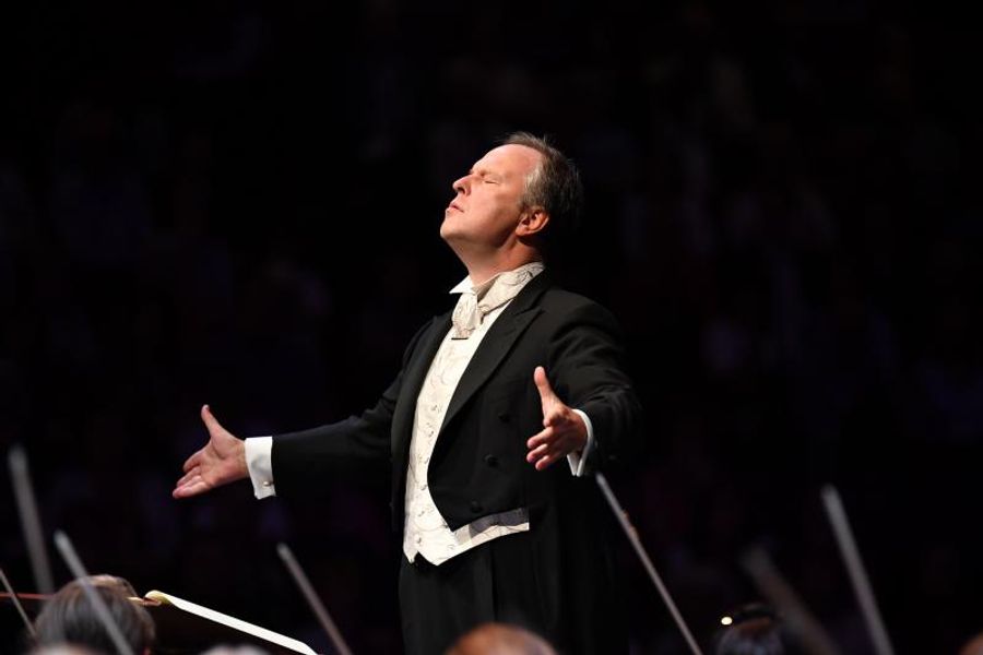 Review: PROM 43: BEETHOVEN'S NINTH SYMPHONY, Royal Albert Hall Image