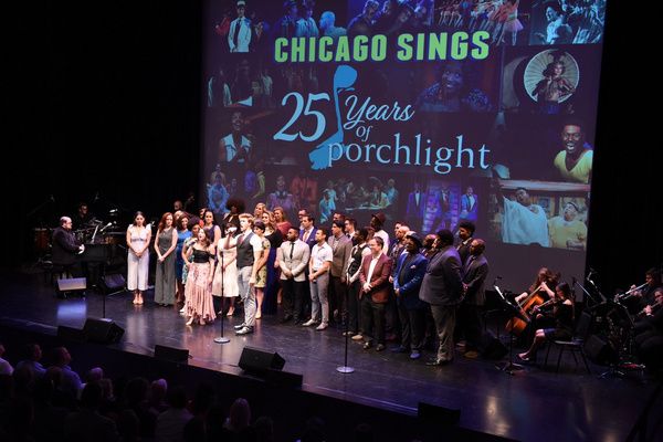 Photo Flash: Porchlight Kicks Off Season With CHICAGO SINGS  Image