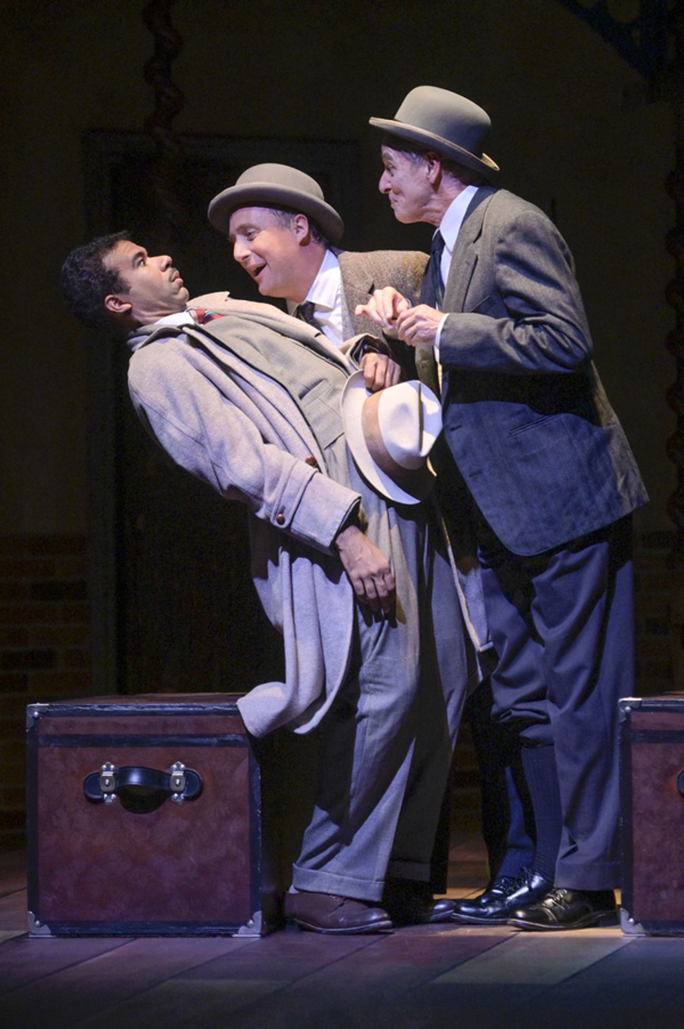Photo Flash: First Look at TheatreWorks' THE 39 STEPS  Image