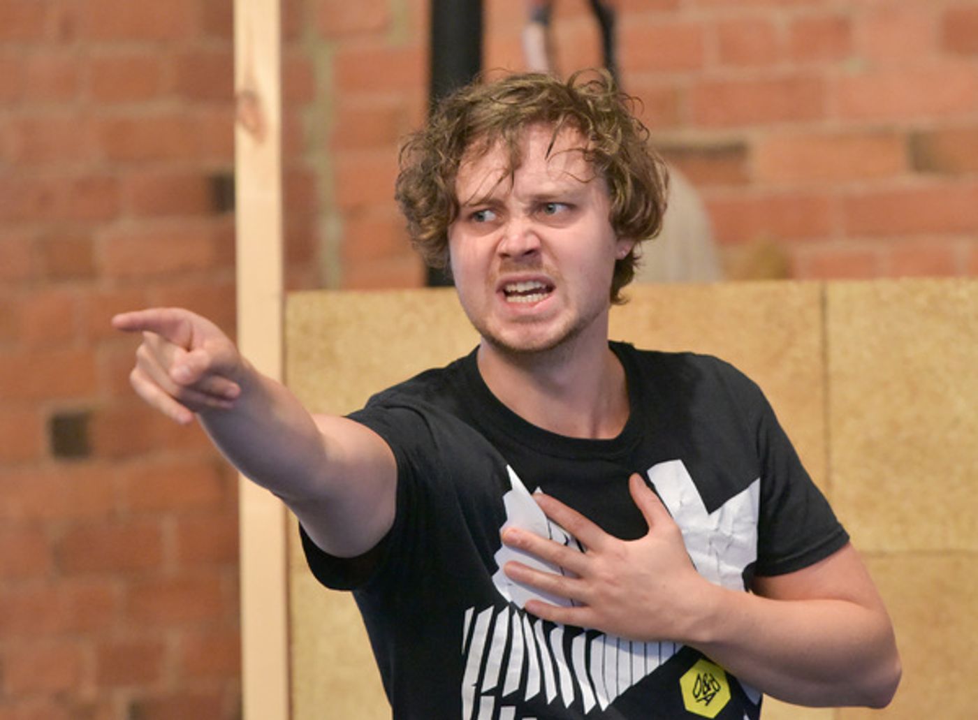 Photo Flash: Inside Rehearsal For Derby Theatre and Queen's Theatre Hornchurch's ONE MAN, TWO GUVNORS  Image