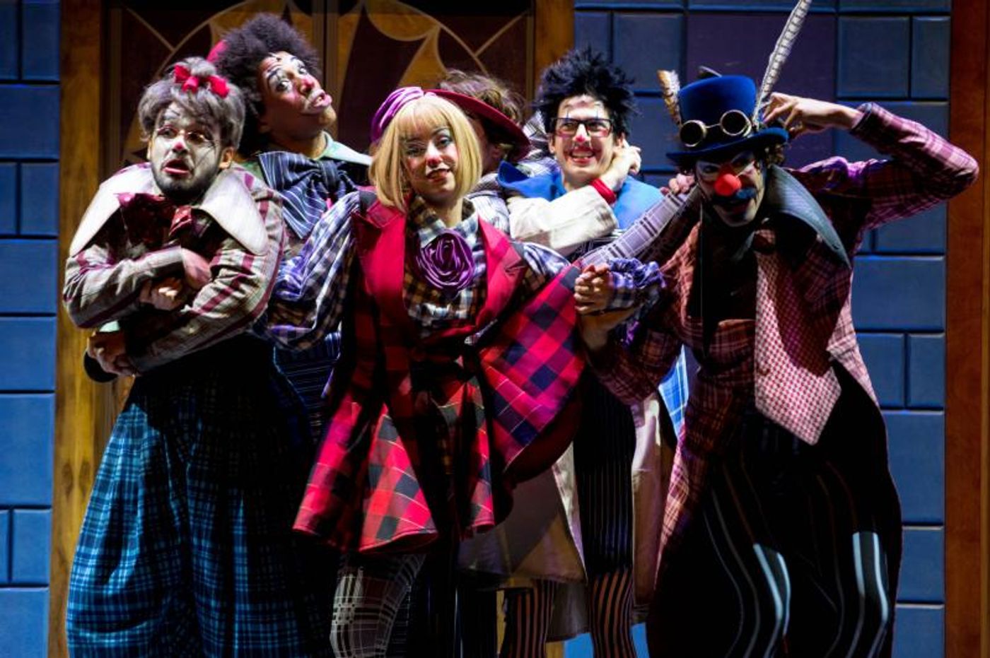 Review: Dealing with Affective Memory and with an Unpublished Libretto CHAVES - UM TRIBUTO MUSICAL  (El Chavo - A Musical Tribute) Opens This Week in Sao Paulo  Image