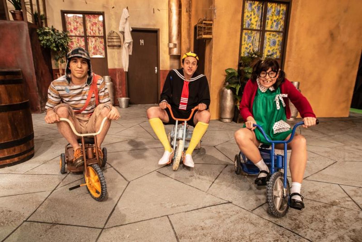 Review: Dealing with Affective Memory and with an Unpublished Libretto CHAVES - UM TRIBUTO MUSICAL  (El Chavo - A Musical Tribute) Opens This Week in Sao Paulo  Image