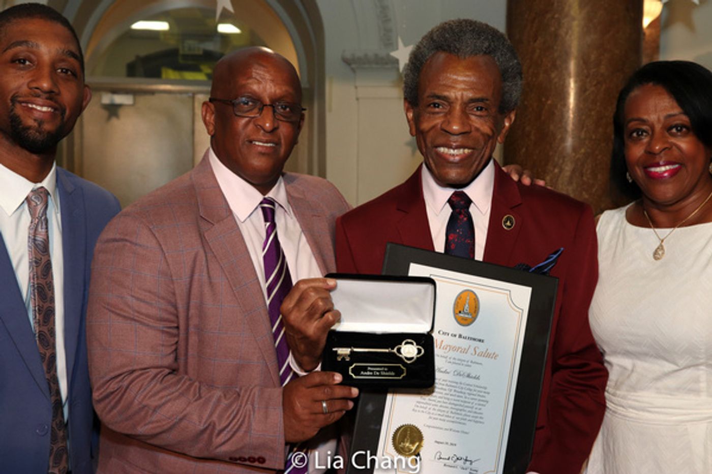 Photo Flash: Andre De Shields Receives Key To The City Of Baltimore  Image