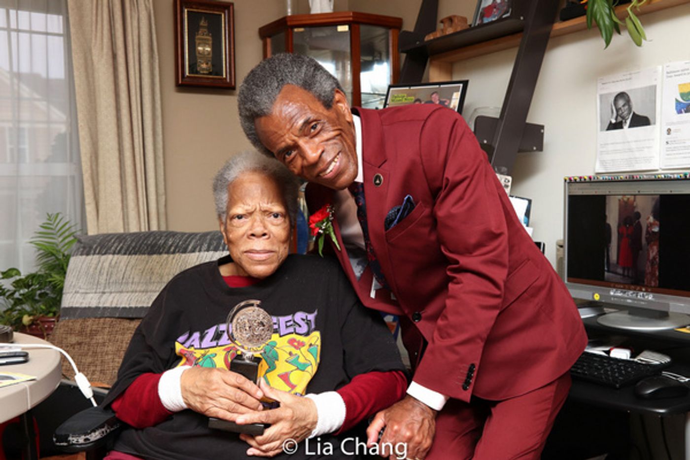 Photo Flash: Andre De Shields Receives Key To The City Of Baltimore  Image
