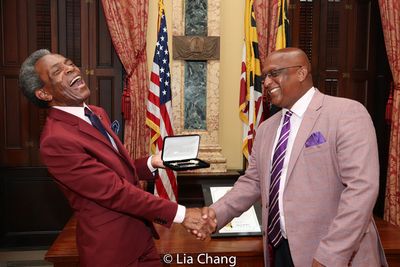 Andre De Shields receives the Key to the City of Baltimore from Mayor Jack Young in t Photo