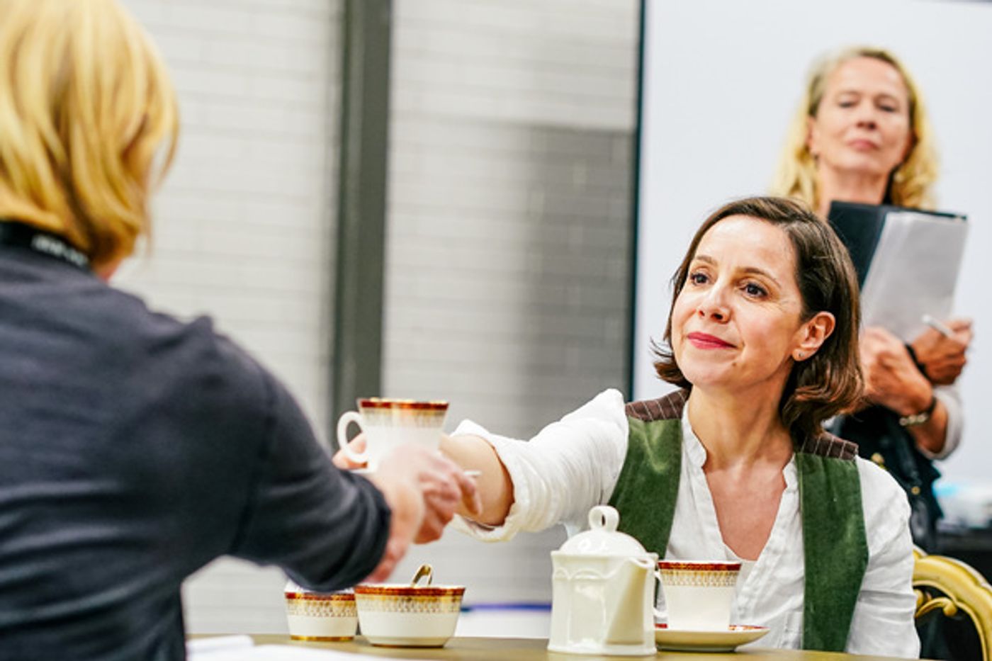 Photo Flash: Inside Rehearsal For New Vic Theatre's Production of Moira Buffini's HANDBAGGED Photo Flash: Inside Rehearsal For New Vic Theatre's Production of Moira Buffini's HANDBAGGED Image