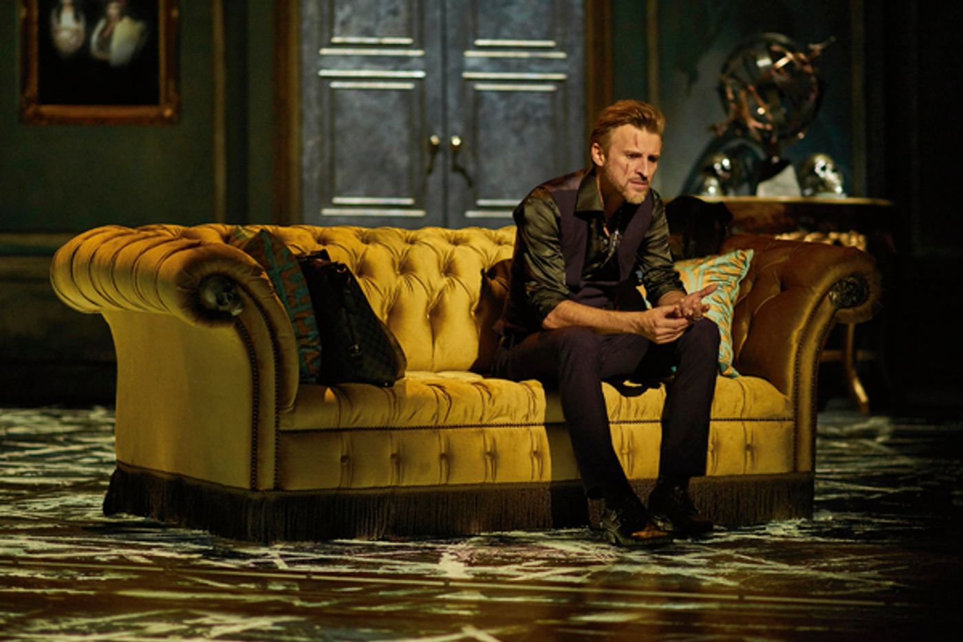 Photo Flash: Get A First Look At Jim Steinman's BAT OUT OF HELL - The Musical in Oberhausen Photo Flash: Get A First Look At Jim Steinman's BAT OUT OF HELL - The Musical in Oberhausen Image