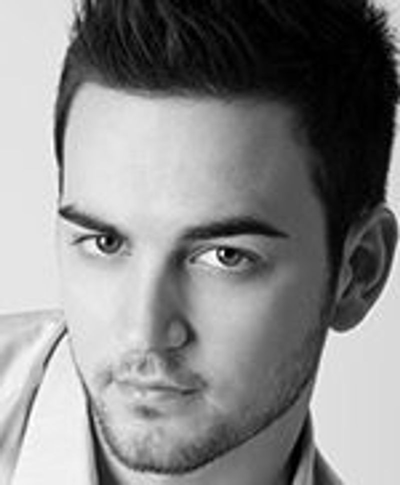 Meet The Cast Currently Defying Gravity In WICKED On Broadway! Image