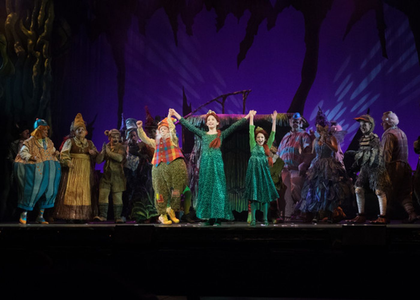 Photo Coverage: Curtain Call And Meet And Greet Of 3-D Theatricals' SHREK Photo Coverage: Curtain Call And Meet And Greet Of 3-D Theatricals' SHREK Image