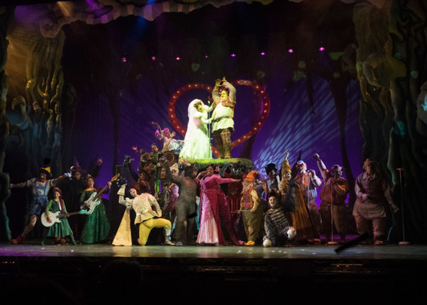 Photo Coverage: Curtain Call And Meet And Greet Of 3-D Theatricals' SHREK Photo Coverage: Curtain Call And Meet And Greet Of 3-D Theatricals' SHREK Image