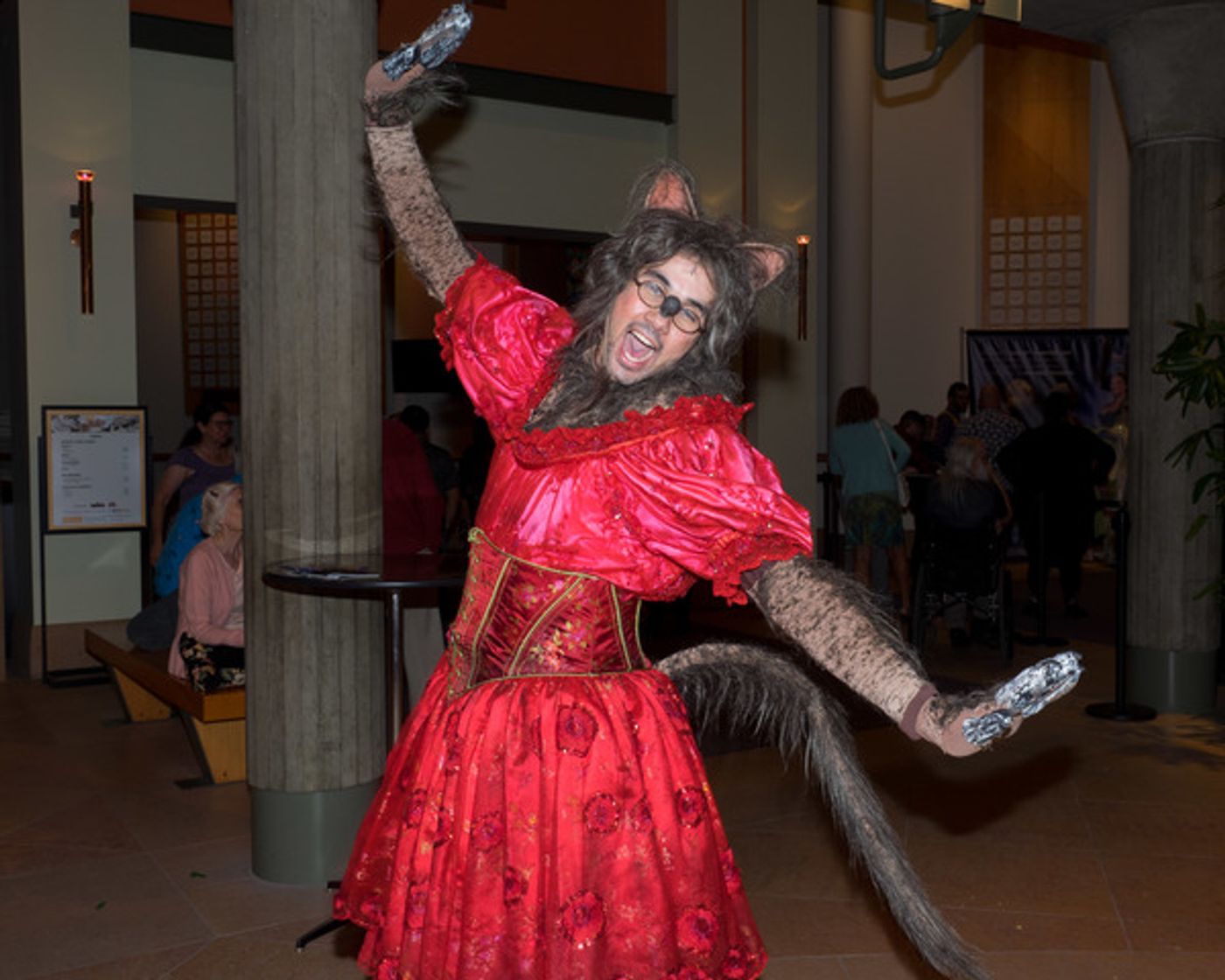 Photo Coverage:  Curtain Call And Meet And Greet Of 3-D Theatricals' SHREK  Image