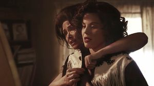 Janine Turner and Megan Hilty @ BroadwayWorld Janine Turner and Megan Hilty Photo