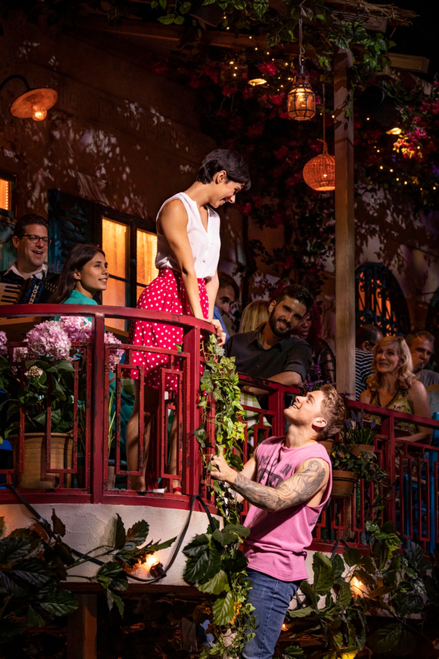 Photo Flash: MAMMA MIA! THE PARTY Begins Performances Tonight; Check Out All New Production Photos!  Image