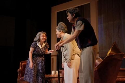 Review: KELOMPOK POJOK's PADA SUATU HARI is Greater Than the Sum of Its Parts Review: KELOMPOK POJOK's PADA SUATU HARI is Greater Than the Sum of Its Parts Image