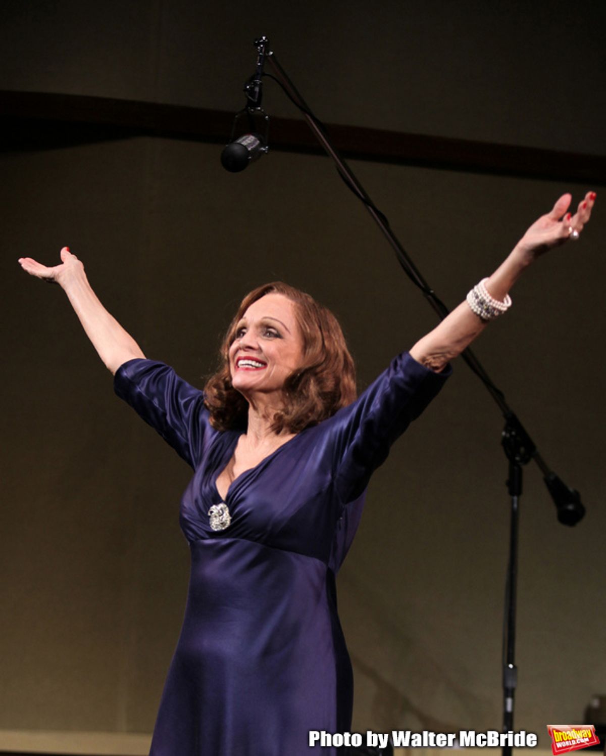 Valerie Harper as Tallulah Bankhead taking a bow at the Broadway Opening Night Curtain Call for 'Looped' at the Lyceum Theatre in New York City.
March 14, 2010 at 