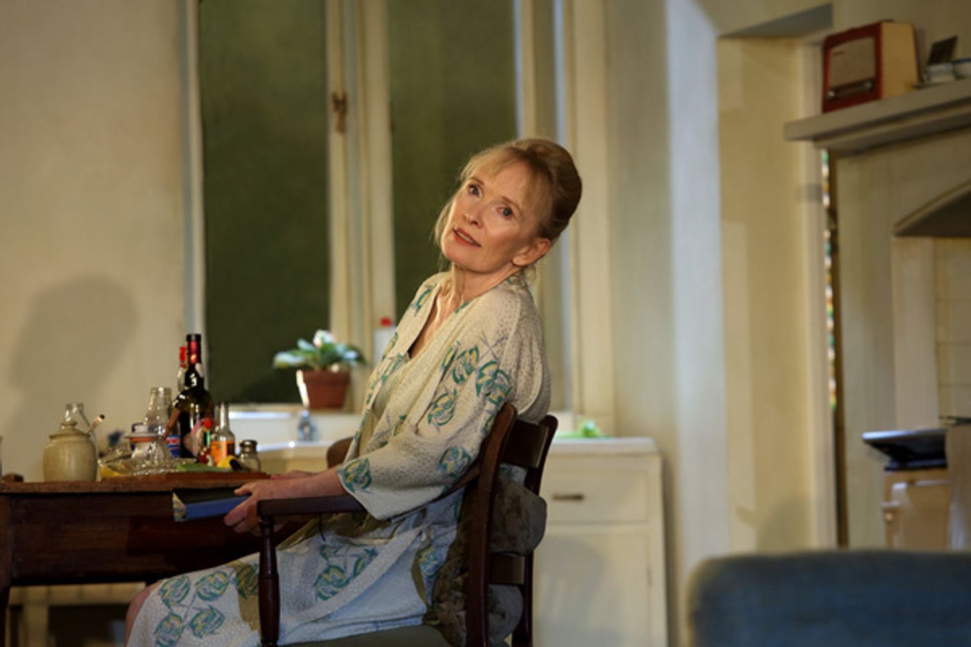 Photo Flash: First Look at Lindsay Duncan and Alex Jennings in HANSARD at the National Theatre  Image