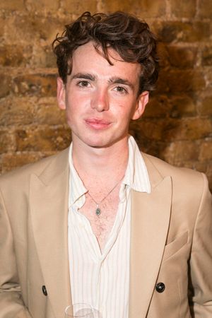 Laurie Kynaston (Nicolas) Photo