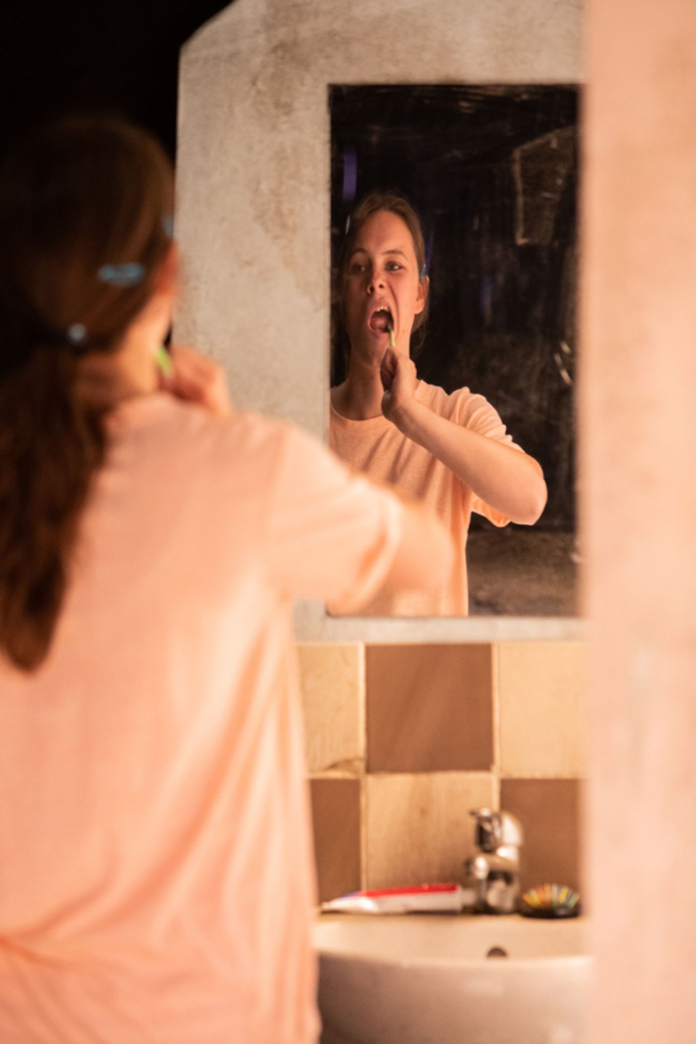 Photo Flash: First Look At HOW LOVE IS SPELT At Southwark Playhouse  Image