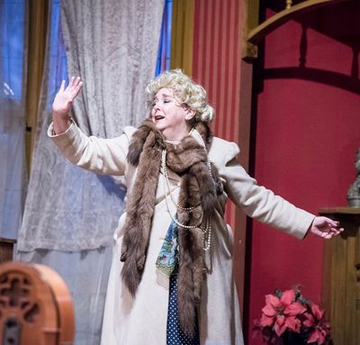 Elizabeth Pattey as Harriet Stanley. Photo