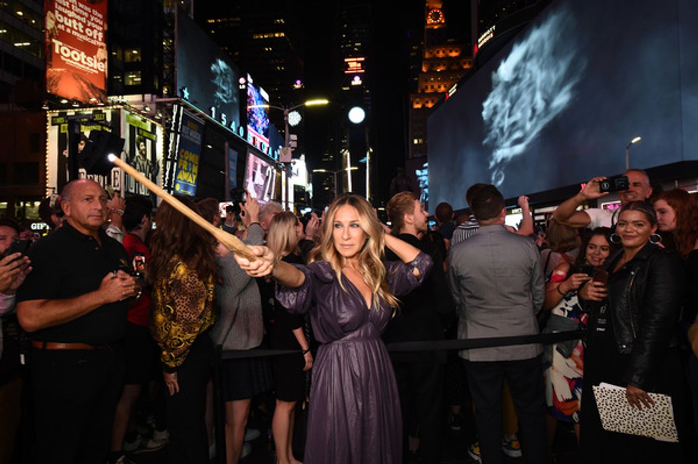 Photos/Video: HARRY POTTER AND THE CURSED CHILD Takes Over Times Square For All New Promo Photos/Video: HARRY POTTER AND THE CURSED CHILD Takes Over Times Square For All New Promo Image