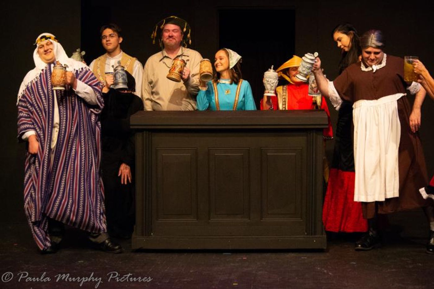 Review: The Phoenix Stage Company Strikes Again With Laughter In Their Production of The PINK PANTHER STRIKES AGAIN!  Image