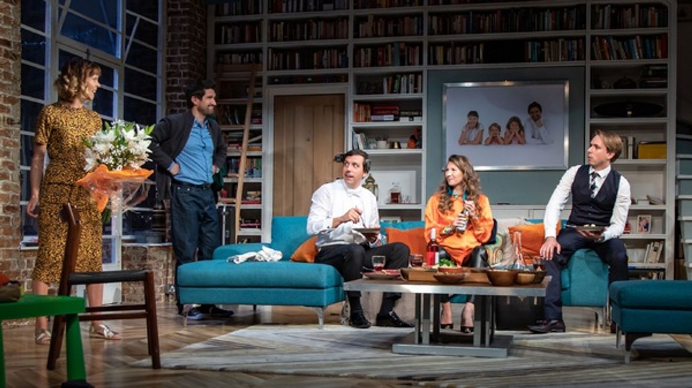 Photo Flash: First Look at WHAT'S IN A NAME?  Image