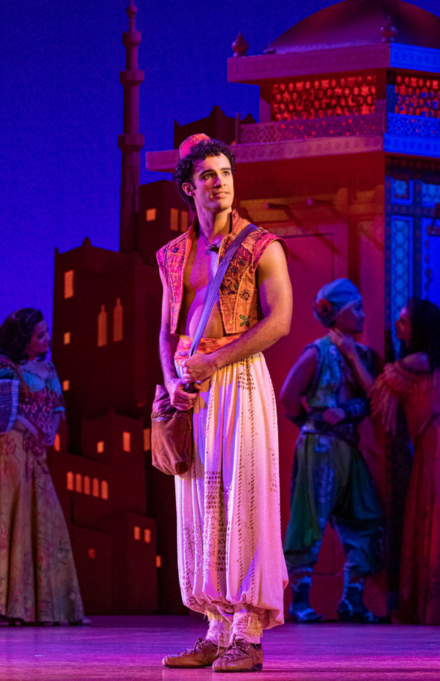 Photo Flash: Be Proud of Your Boy with All New Photos of ALADDIN On Tour  Image