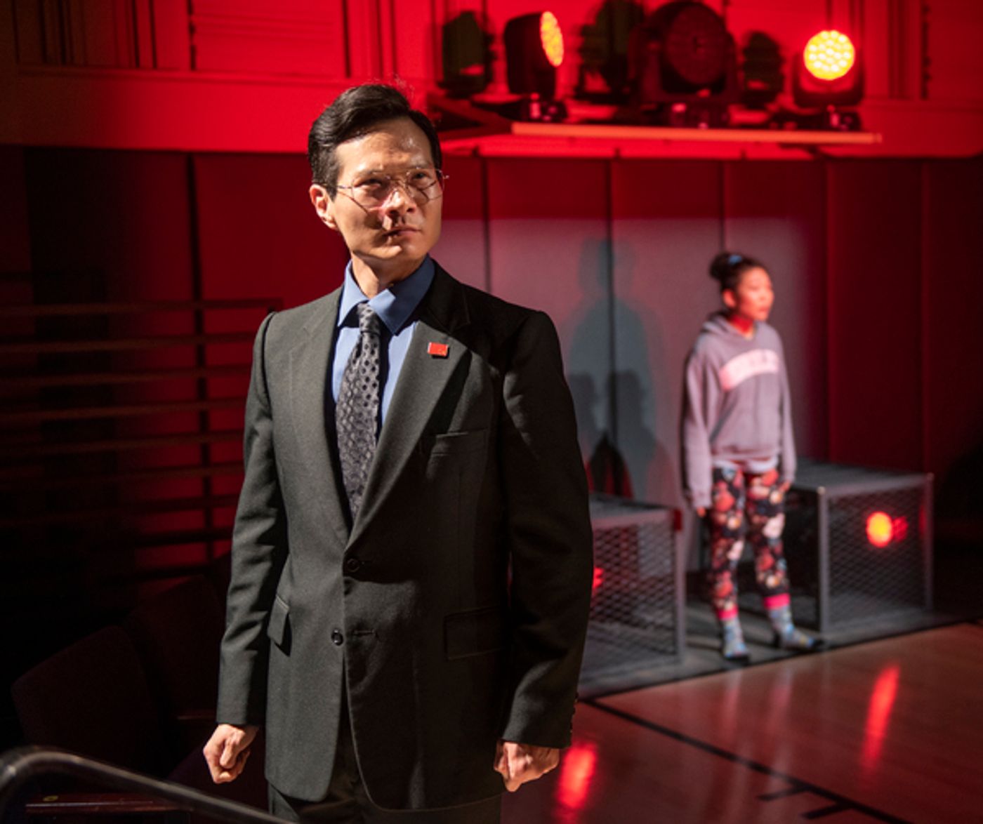 Photo Flash: First Look at Steppenwolf's THE GREAT LEAP  Image