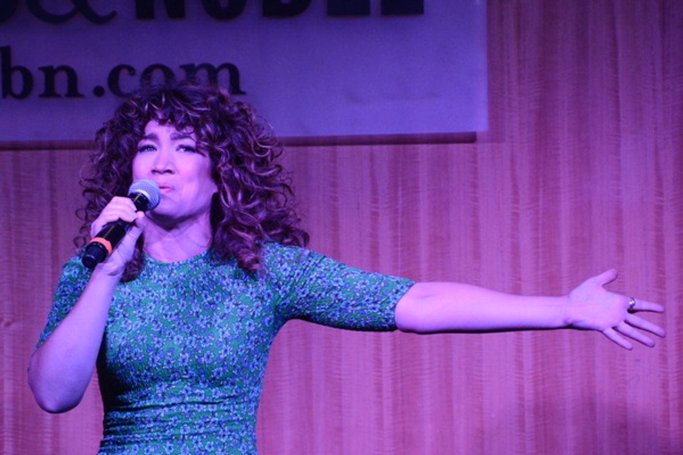 Photo Coverage: TOOTSIE Celebrates Cast Album Release at Barnes and Noble  Image