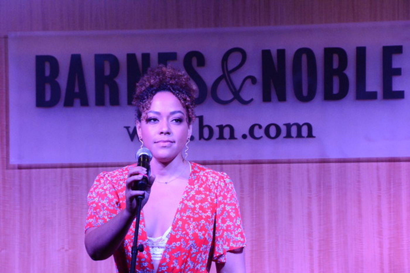Photo Coverage: TOOTSIE Celebrates Cast Album Release at Barnes and Noble  Image