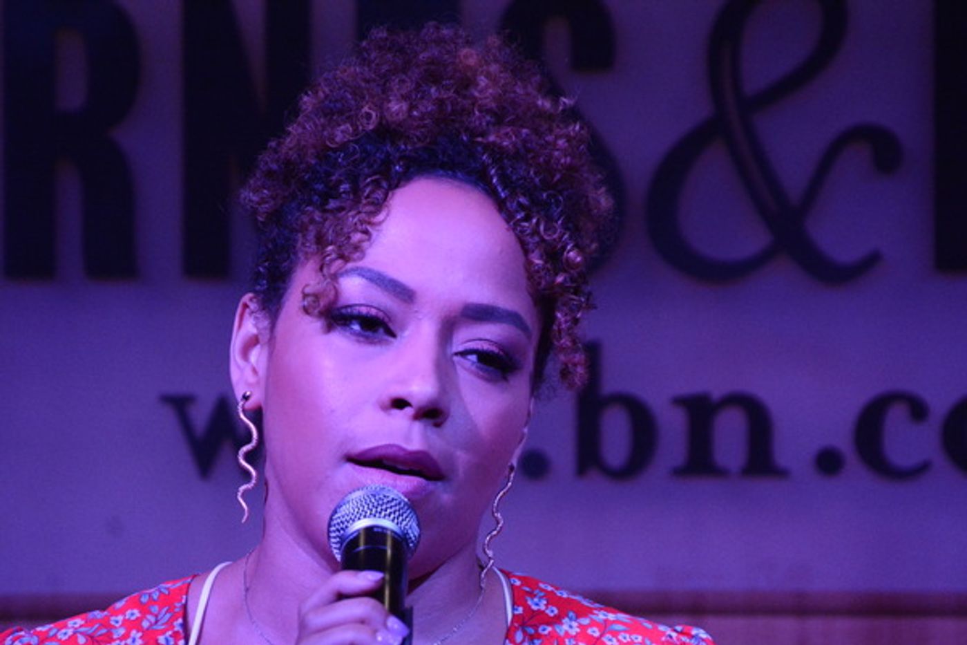 Photo Coverage: TOOTSIE Celebrates Cast Album Release at Barnes and Noble  Image